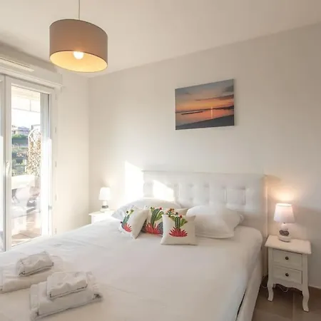 L8 Calm, Panoramic Sea View Withterrace, Parking & Ac * Saint-Laurent-du-Var