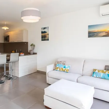 L8 Calm, Panoramic Sea View Withterrace, Parking & Ac Apartment Saint-Laurent-du-Var